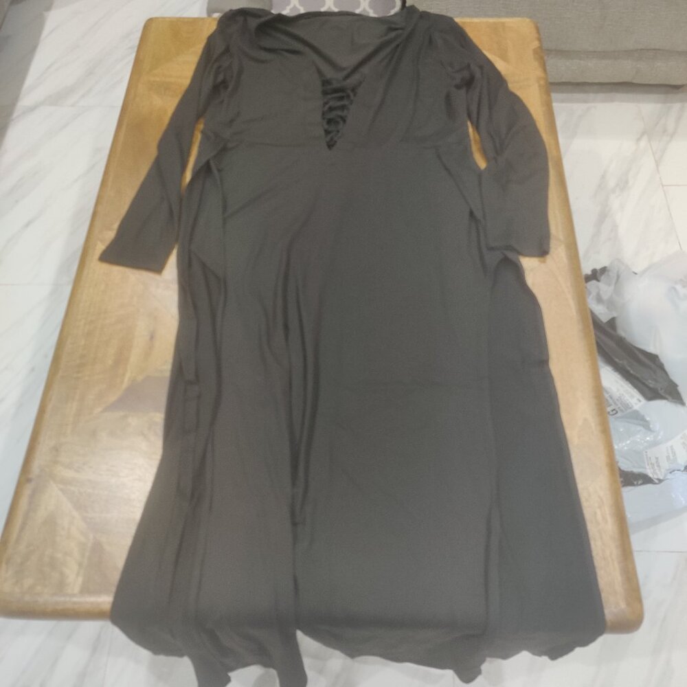 Forest Ink Morticia style dress size 4xl New (FITS 2X-3X)